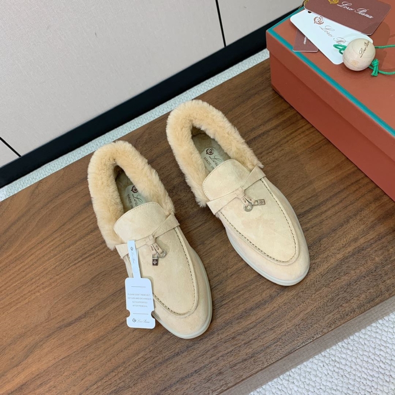 L0r0 P1ana loafers